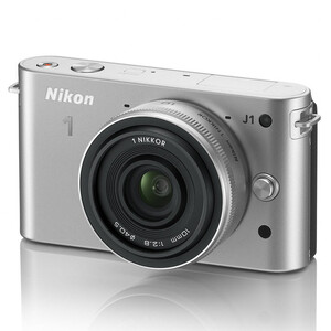 Aparat cyfrowy Nikon 1 J1 srebrny + ob. 10 mm