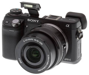 Sony NEX-6L + ob. 16-50 mm