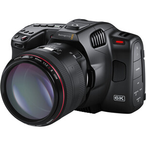 Kamera Blackmagic Pocket Cinema 6K Pro + dwie baterie Newell NP-F570