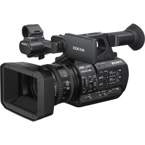 Kamera Sony PXW-Z190 ,  przetwornik 3CMOS 1/3", 4K 60 FPS, zoom x25, system AF