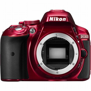 Lustrzanka Nikon D5300 body czerwony 