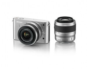 Aparat cyfrowy Nikon 1 J1 srebrny  + ob. 10-30 + ob. 30-110