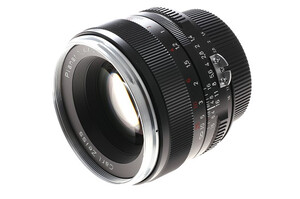 Obiektyw Carl Zeiss Planar T* 1.4/50mm ZF Nikon