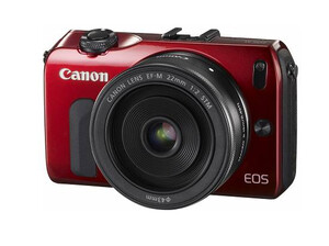 Aparat cyfrowy Canon EOS M czerwony + ob. 22 mm STM + adapter EF-EOS M + lampa 90EX  kopia