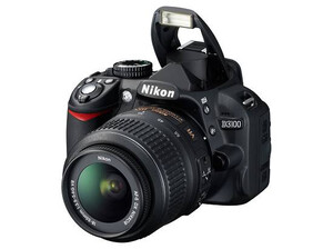 Nikon D3100 + obiektyw Nikkor 18-55 VR