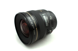 Obiektyw Canon 20 mm f/2.8 EF USM