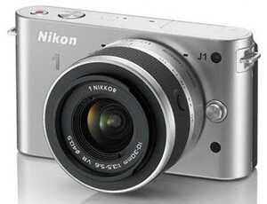 Aparat cyfrowy Nikon 1 J1 srebrny  + ob. 10-30